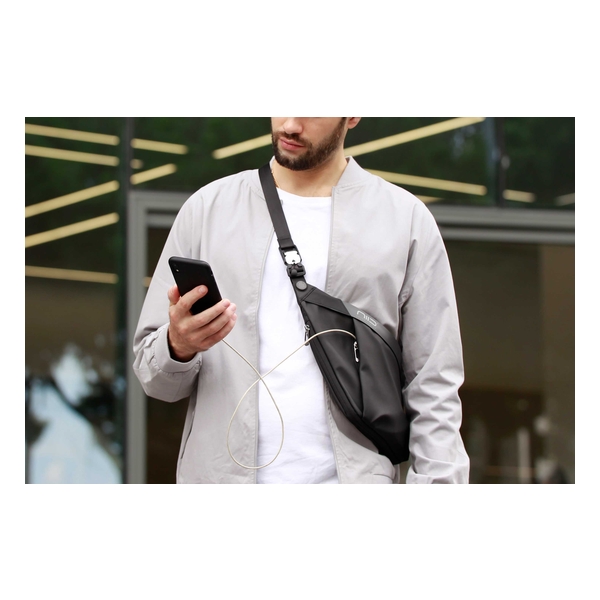 NIID FINO IV Ultra-Slim Hybrid Sling Pack - Sleek & Versatile